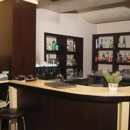 Bristol 3* Τίρανα