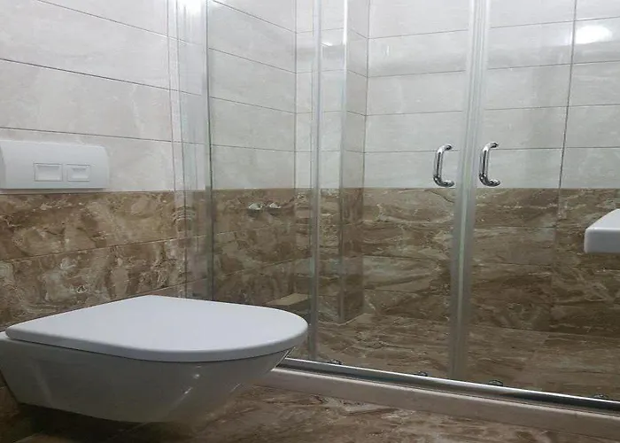 Bristol Hotel 3*