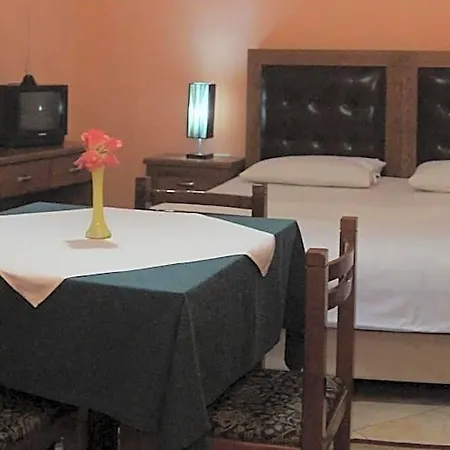 Hotel Bristol